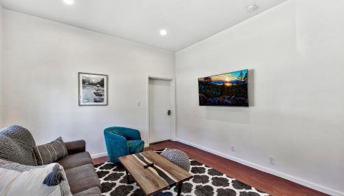 Zephyr Cove first level 1 Bed: close to everything bike, ski, swim! - Foto 5