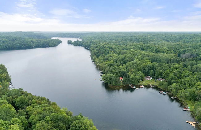 Quiet Spaciou Gorgeous Lakefront Cottage - Foto 37