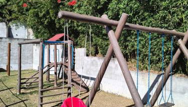 Casa com piscina e churrasqueira - Foto 5