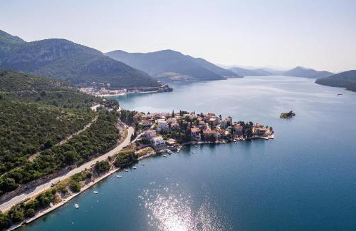 Apartmani Marina - Photo 1