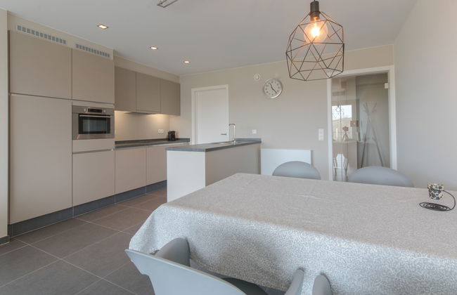 2 bedroom Apartment in Bredene with terrace - Photo 12