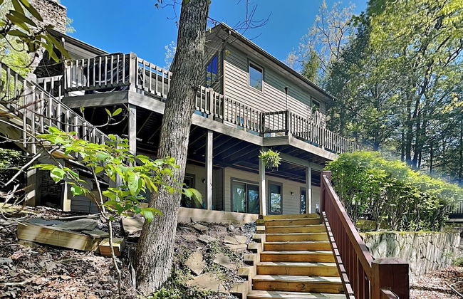 Lured by the Lake - Foto 46