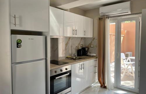 Arian Apartments - Photo 9