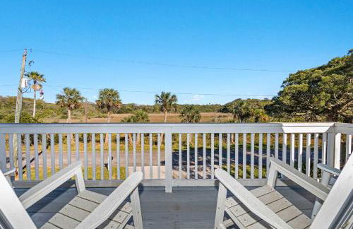 Lighthouse Loft l Marshfront l Walk to Downtown - Foto 1