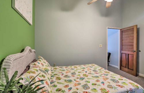 Resort-Style Condo with Lake-View Balcony! - Photo 14