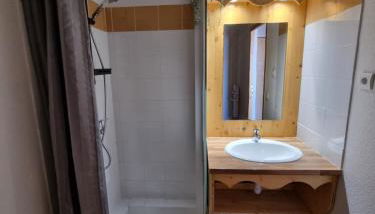 Appartement 4 personnes 32m2 Au pied des pistes- WiFI- Balcon Sud- Chamrousse 1650 - Foto 5