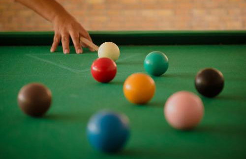 Flat Guarajuba Beira da Praia pé na areia - Foto 11