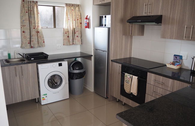 African Eagle Apartments - Photo 26