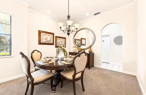 Luxurious 5BR Villa Your Disney Getaway - Foto 10