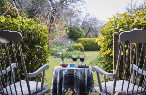 The Beech Hut, Wood Fired Hot Tub, St Kew Escapes - Foto 10