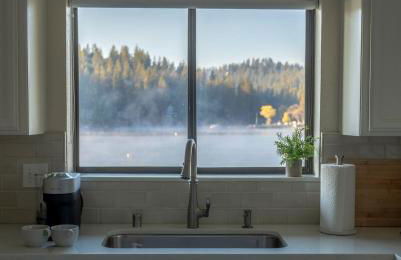 Lakefront Villa with 180 degree view private dock and boats - Foto 36