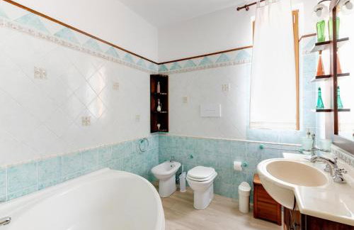 Villa with garden and air conditioning - Foto 36
