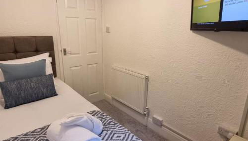 Contractor Base - Flexible Parking - Smart TVs in Rooms - Foto 3