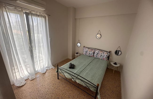 Agioi Theodoroi Beach view Modern Apt - Foto 5