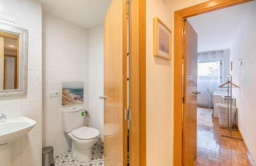 Acogedora habitación en apartamento con terraza - Photo 22