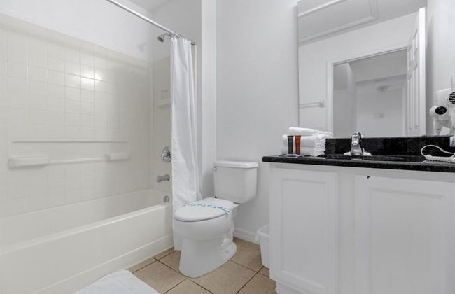 3 Bed/2.5 Bath Perfect Family Home Bunk Beds 3 Bedroom Townhouse by RedAwning - Foto 20