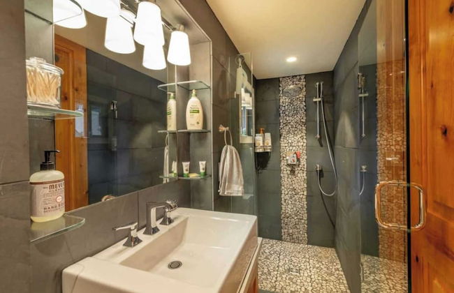 Henderson by Avantstay Lake View! Walk to Beach, Garwoods & More! - Foto 18