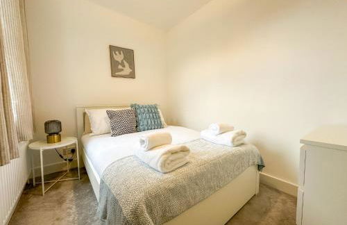 NEW - Luxury 3 bedroom Townhouse - Canterbury City Centre - Foto 26