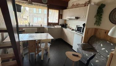 Duplex rénové dans résidence privé proche de toutes commodités place de parking inclu - Photo 2