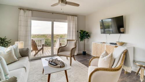 Beachfront Saint Helena Island Condo with Amenities! - Foto 4
