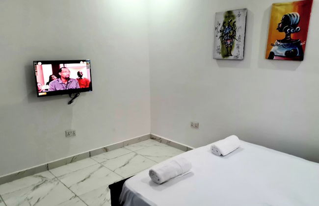 Gorgeous Quiet & Comfy Close to Highway - Foto 3