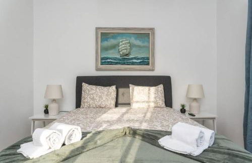 Spacious Villa Swimming Pool by HostWise - Foto 39