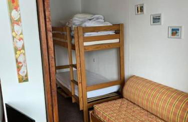 Grand studio 4 pers au pied des pistes - Wifi - parking - Foto 6