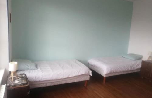 Grande maison dans un village côtier du Finistère - Photo 9