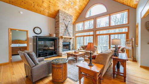 Snowshoe Summit - Photo 1