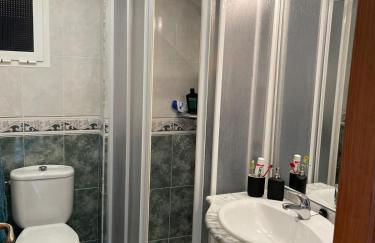 The beach and the sea in front of you - Photo 30