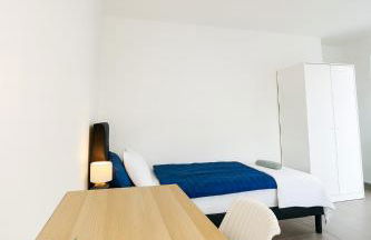 LETA Homes - Komfortables Gästehaus - eigene Parkplätze & Traumterrasse - Foto 16