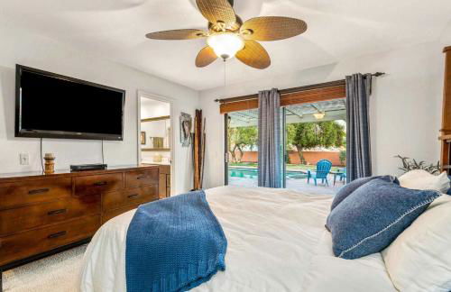 Indian Wells Resort Home with Private Saltwater Pool - Foto 21