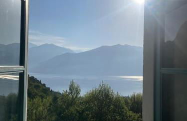 Chalet Como Lake - Dreamy Retreat, footpath only - Foto 11
