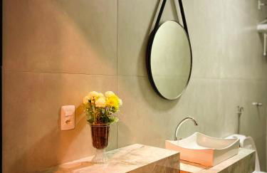 Casa Frente ao Lago com Piscina Aquecida no Melhor Condomínio - Foto 19