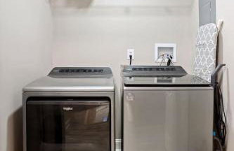 Chic Boho Retreat Near Downtown - Photo 50