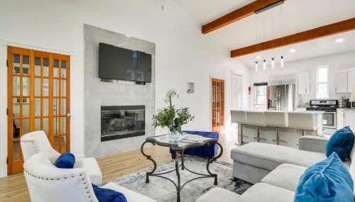 Lake Arrowhead Hideaway with Deck and Hot Tub - Foto 5