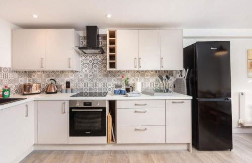 Modern Cottage Countryside Views Private Parking - Foto 3