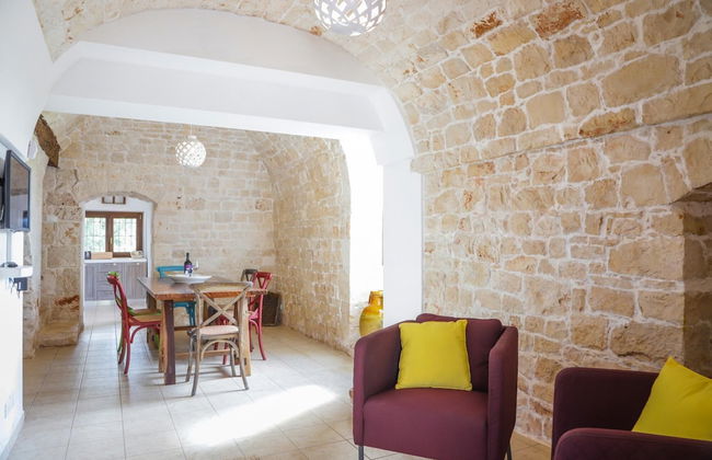 TD Trulli Saveni Trulli With Pool Near the Centre - Foto 13