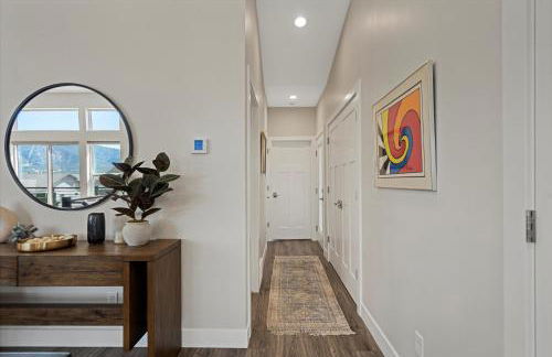 Mountain Art Retreat Ski Escape Hot Tub Games - Foto 27