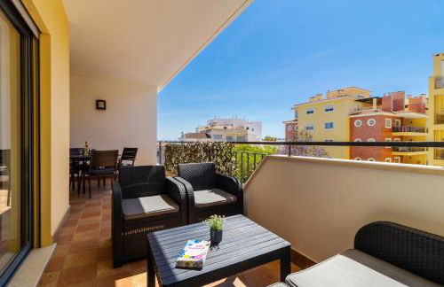 George's Quinta das Palmeiras, a 2 bedroom apartment in luxury complex, walking distance to town - Foto 22