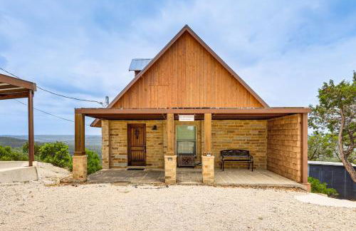 Scenic Leakey Vacation Rental with Private Patio! - Foto 23