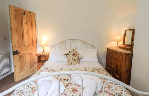 The Old Post House at Low Stott Park - Foto 17