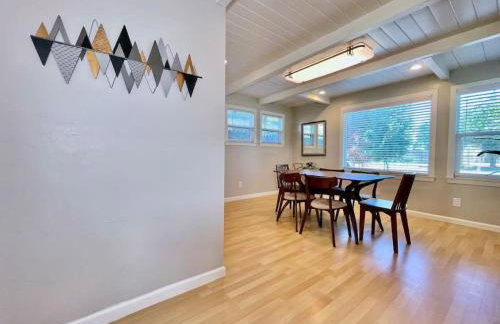 Uniquely styled home minutes to Downtown Sac! - Foto 15