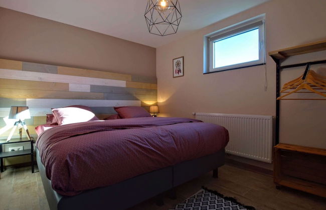 Luxurious Cottage in Aywaille with Sauna & Hot Tub - Photo 3