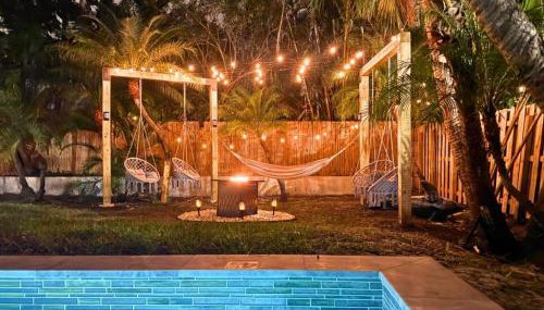 Friendly Fox Luxury Pool & Spa - Near DT & Beach home - Foto 5