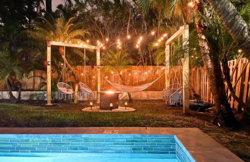 Friendly Fox Luxury Pool & Spa - Near DT & Beach home - Foto 5