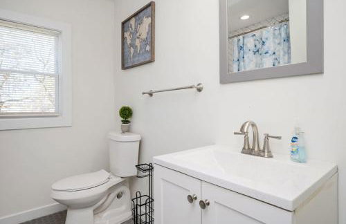 Relax in a Modern Luxury 1BD in Sylvan Hills - Foto 15