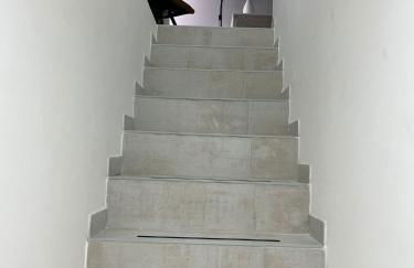 SKY HOUSE LUXURY - Photo 6