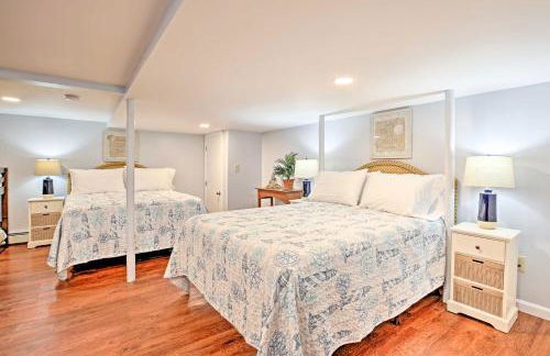 Old Orchard Beach Home with Patio Walk to Beach - Foto 16