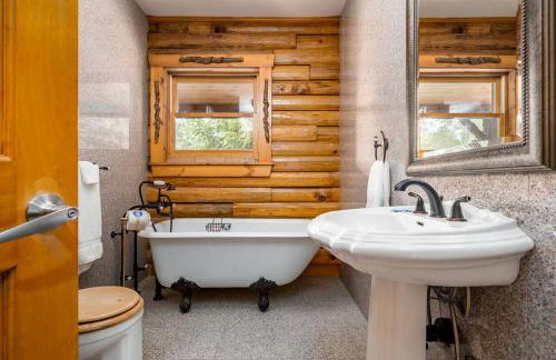 Luxurious Vacation Rental for Groups near Hoosier National Forest, Indiana - Foto 25